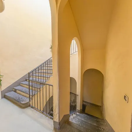 Domus Cortesella Appartement Como